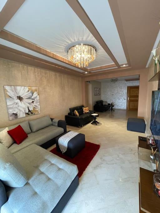 Big Luxury Apartment Near Airport Nouaceur Exterior foto